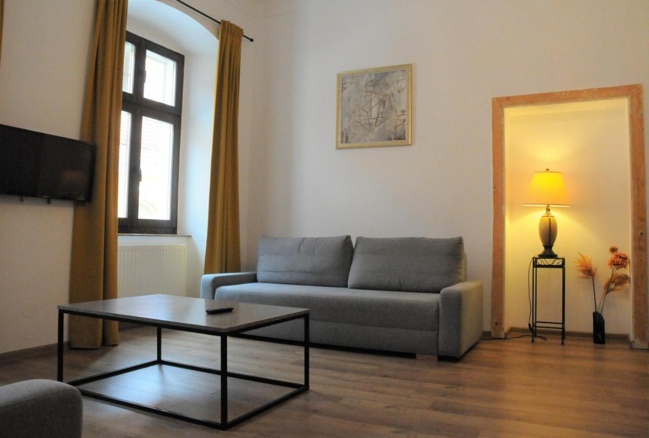 Hirscher Apartment