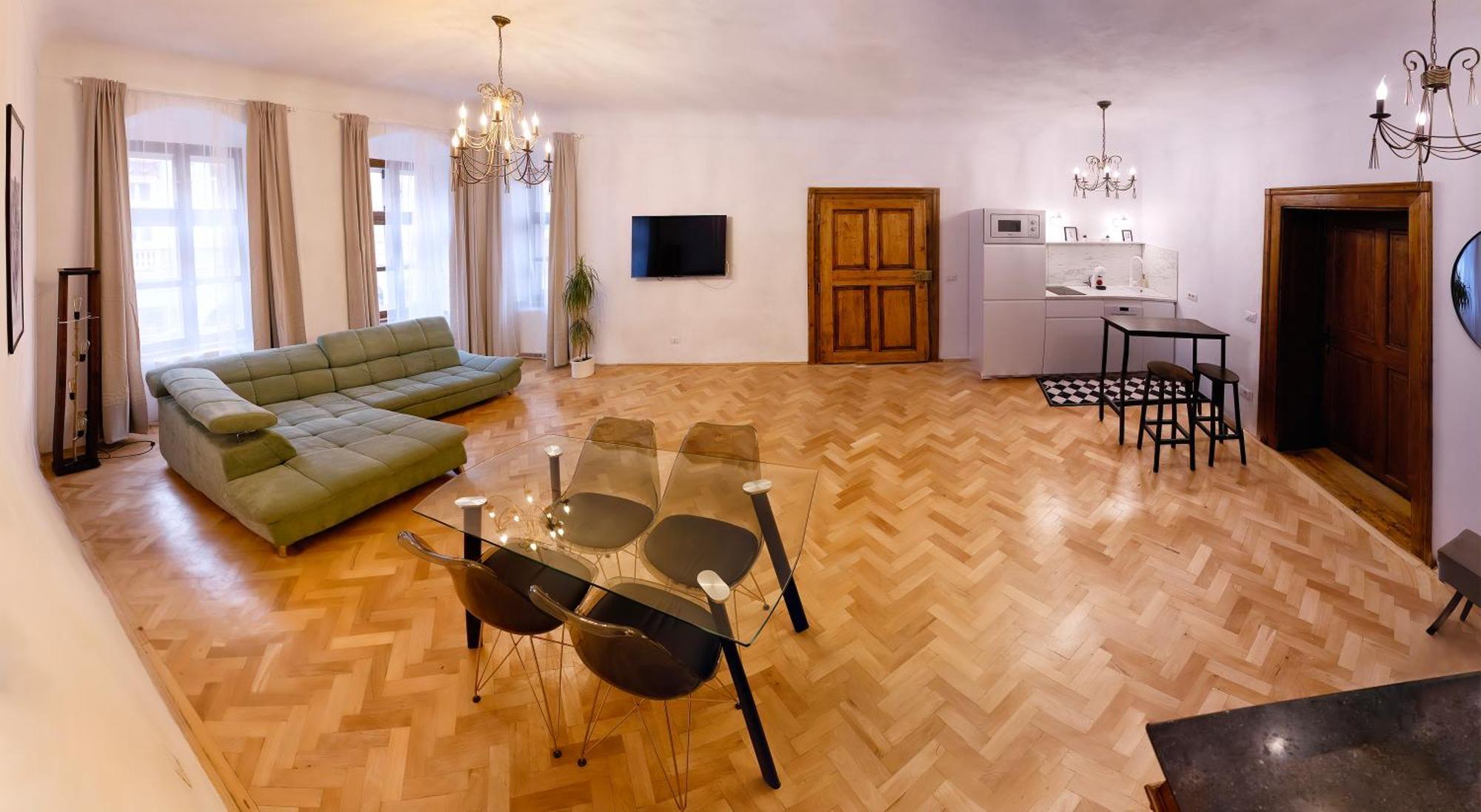 Apartment Hirscher Brasov