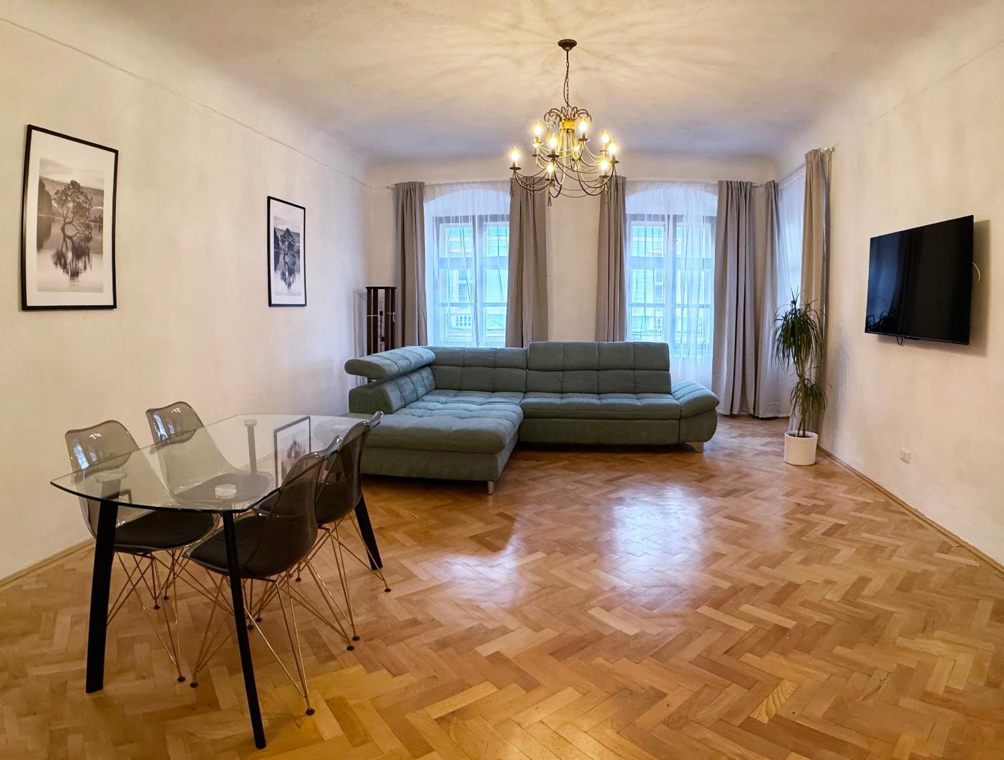 Hirscher Apartment